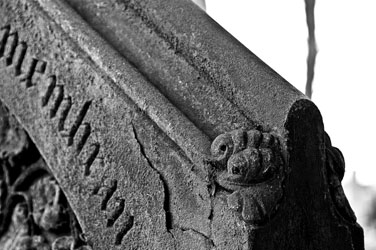 Grave detail